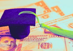 Beyond Federal Loans: Exploring Your Options for Graduate School Funding